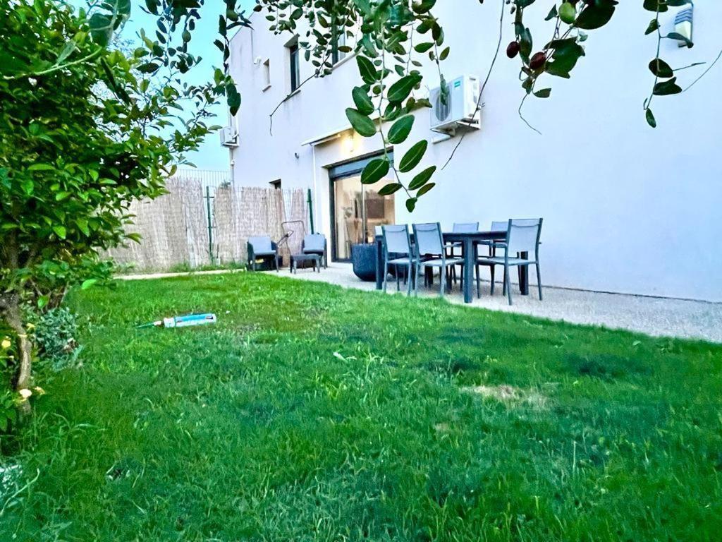 Le Loft Cosy Chic - Contemporain, Clim, Wifi, 6 Pers * Istres