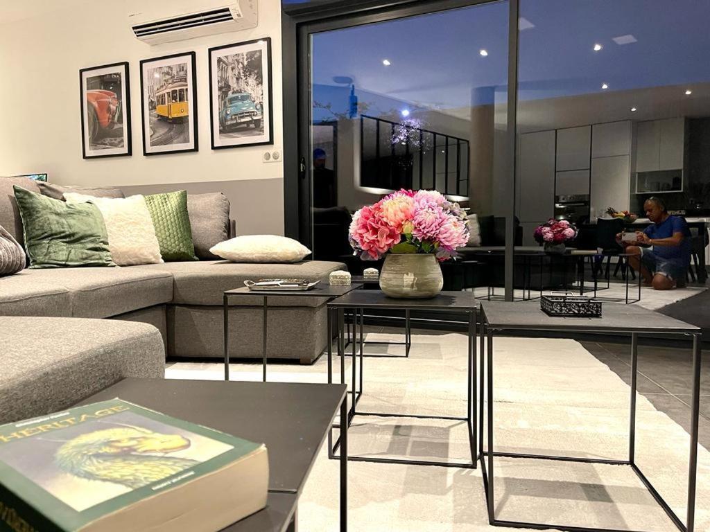 Apartment Le Loft Cosy Chic - Contemporain, Clim, Wifi, 6 Pers